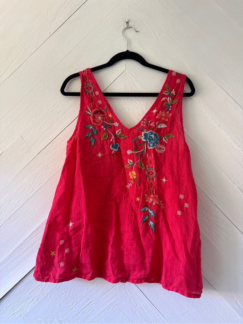 Johnny Was Embroidered Red Sleeveless V-Neck Tank - Picture 6 of 6
